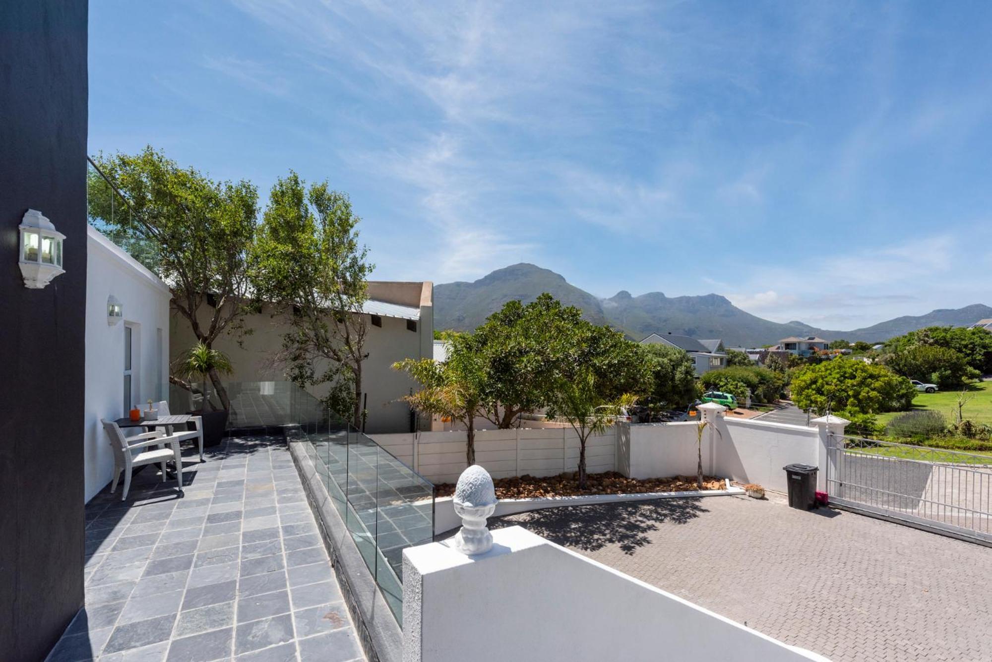 Bed And Breakfast Villa Livadia Kapstadt Exterior foto